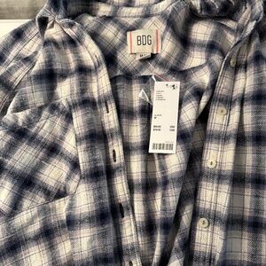 BGD  size M new with tag plaid top urban outfitters